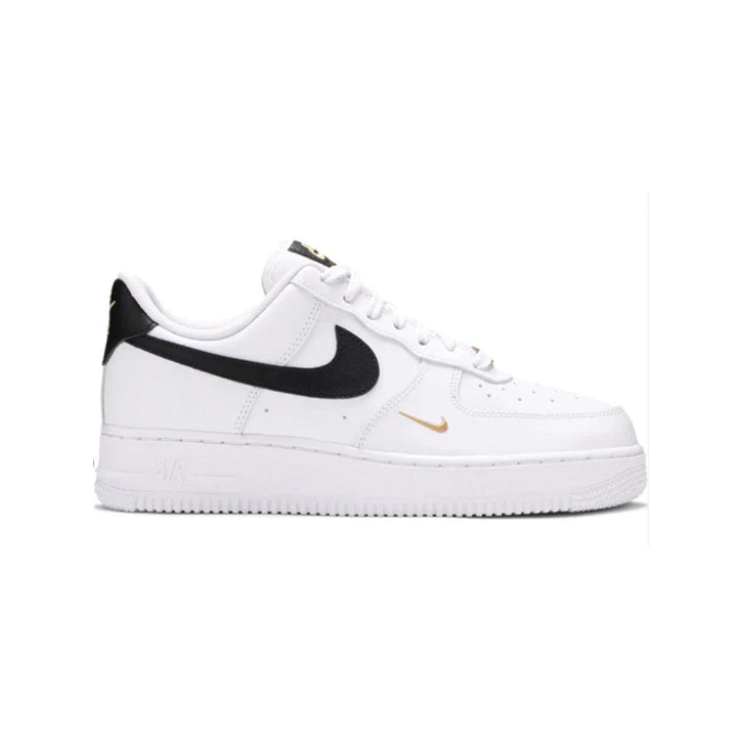 Air Force 1 '07 Essential-White & Black - Soleful