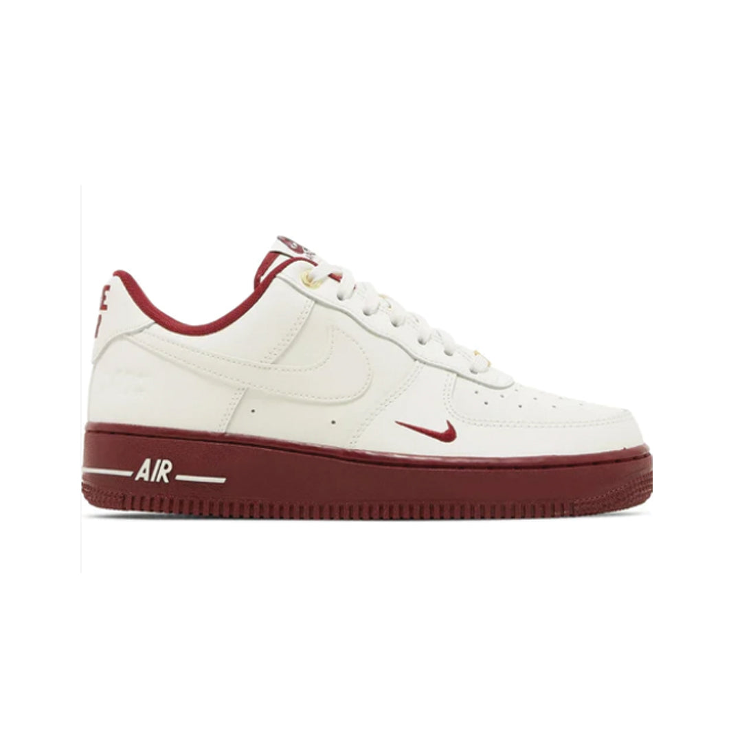 Air Force 1 '07 SE-Sail Team Red - Soleful